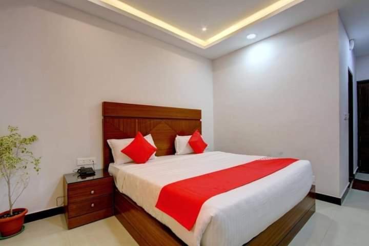 Hotel Le Castle Kodaikanal Eksteriør billede