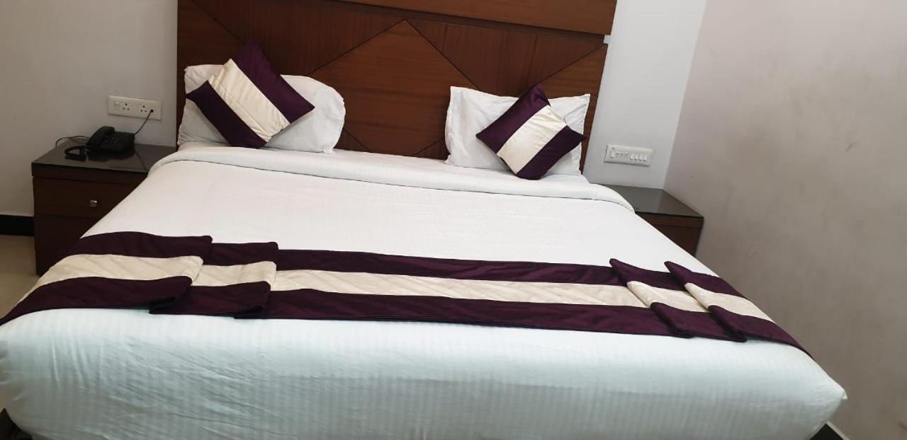 Hotel Le Castle Kodaikanal Eksteriør billede